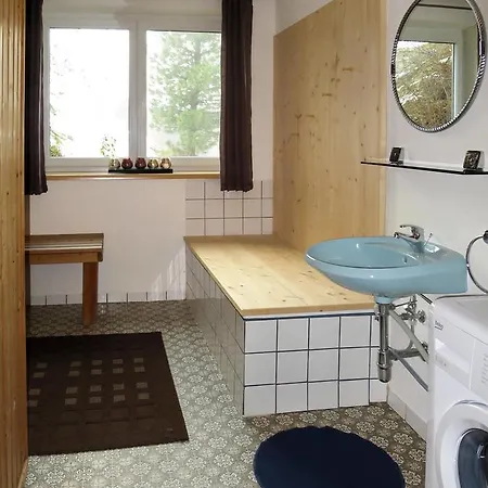 Haus Gerhard 170w 홀레르스바흐 임 핀츠가우
